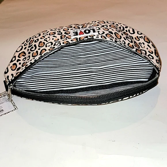LOVE BRIGHTON WILD CAT LEOPARD PRINT BELT BAG - Picture 9 of 12